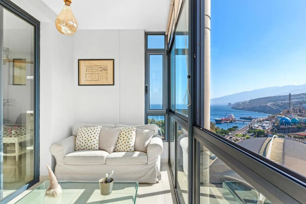 Luxury Flat In Skyscraper Apartment Santa Cruz de Tenerife Spain